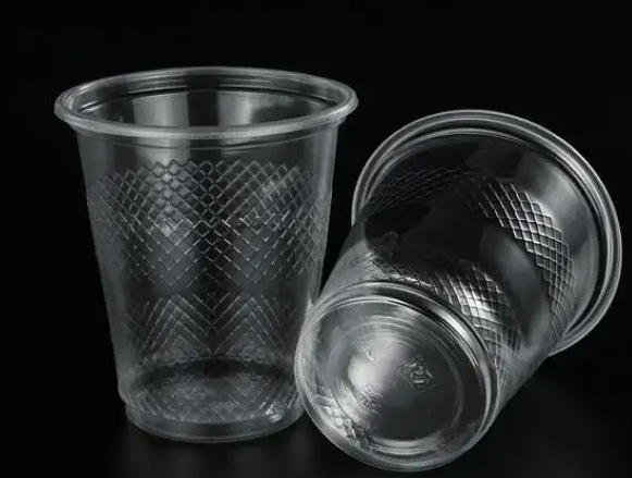 ¡Ruisu Machinery, el socio de termoformado sin preocupaciones del mundo!