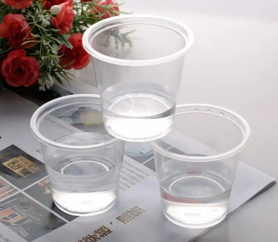 ¡Plástico para el mundo, crea sin límites! El equipo de termoformado Ruisu es ampliamente utilizado.