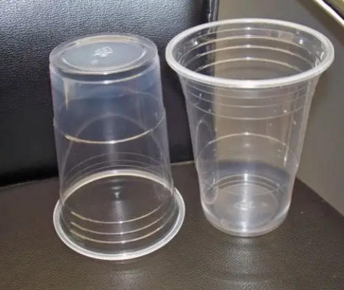 Los equipos de termoformado profesionales le ayudan a ganar de manera eficiente