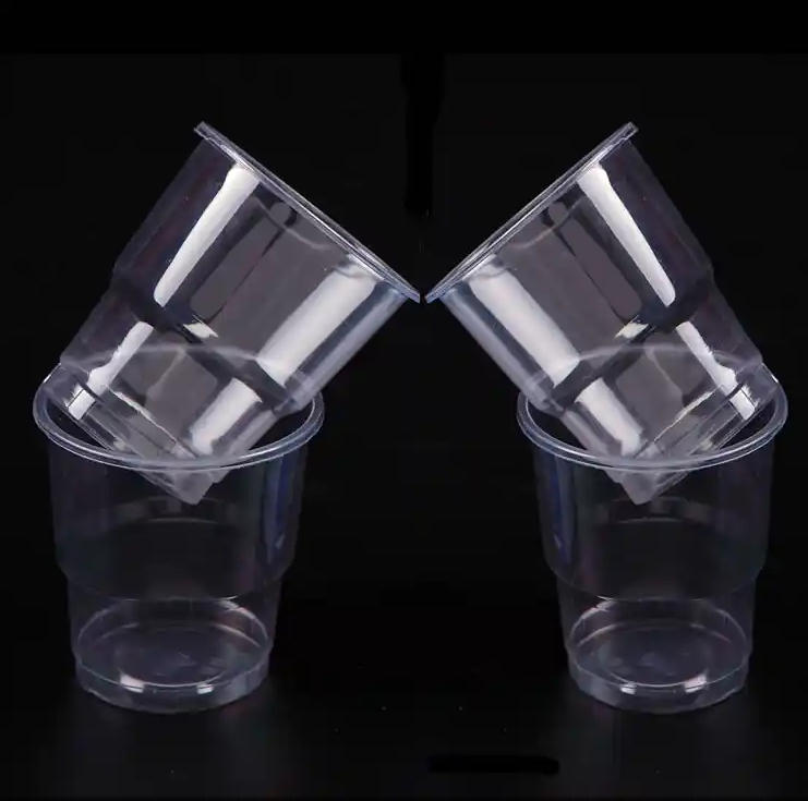 ¡Plástico para el mundo, crea sin límites! El equipo de termoformado Ruisu es ampliamente utilizado.