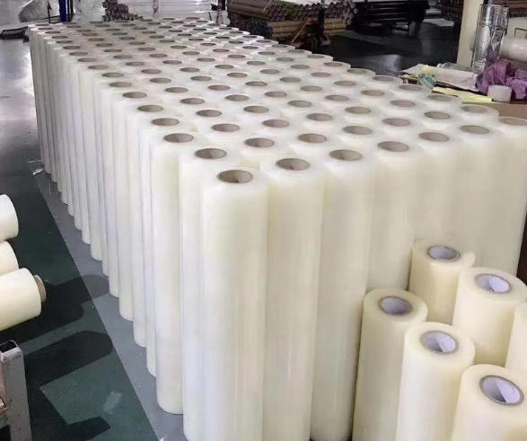 ¡Plástico para el mundo, crea sin límites! El equipo de termoformado Ruisu es ampliamente utilizado.