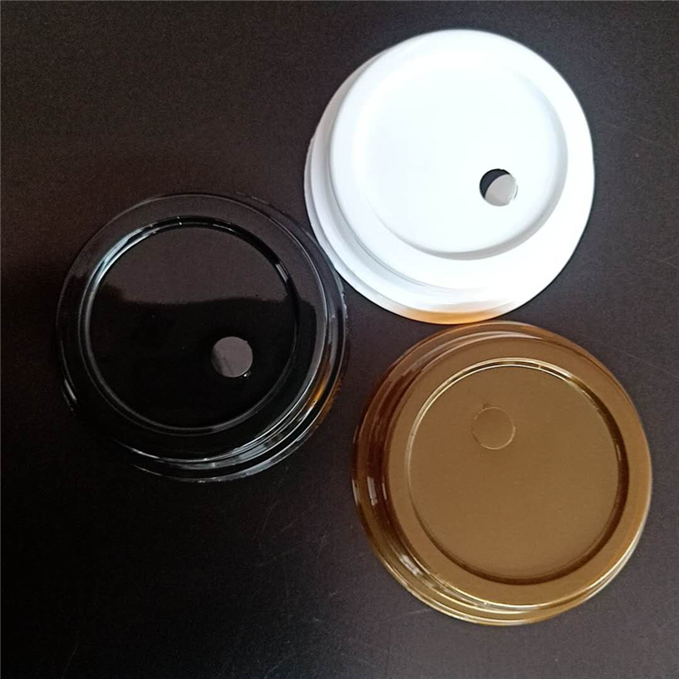 Los equipos de termoformado profesionales le ayudan a ganar de manera eficiente